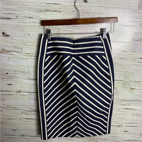 J. Crew Navy and Cream Striped Pencil Skirt size 2 - Picture 6 of 6